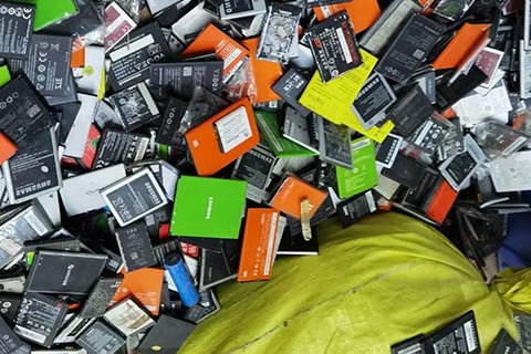 [阿勒泰地专业回收蓄电池]艾默森铅酸蓄电池回收-收废旧蓄电池